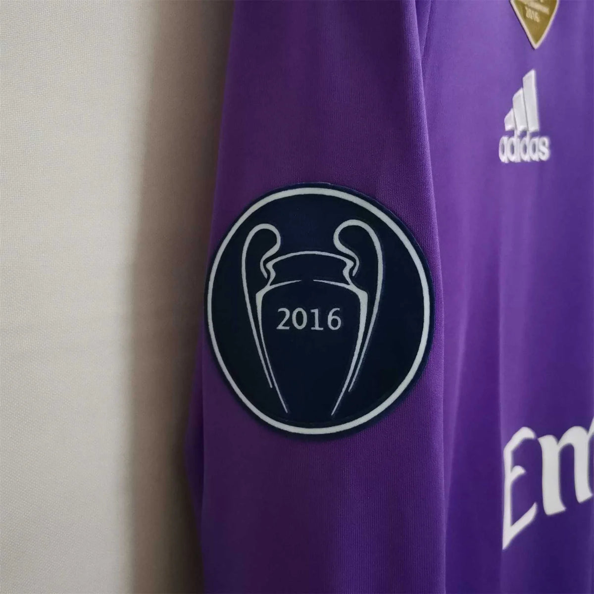 Real Madrid 16/17 Away UCL Final Adult's Long Sleeve Jersey- Retro