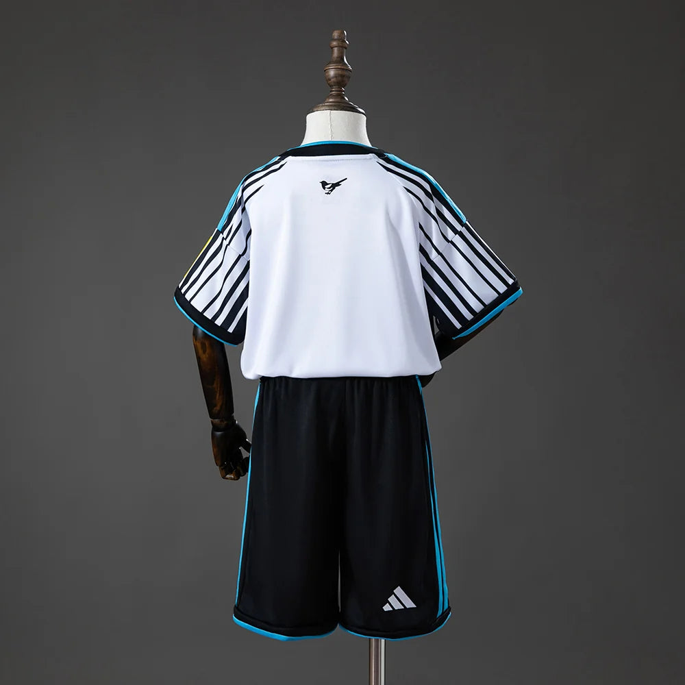 Newcastle 26/27 Home Kid's Jersey & Shorts